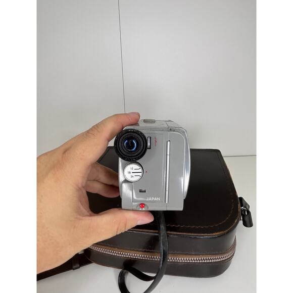 Minolta Autopak-8 K5 Super 8 Movie Camera w/ Case & Manual Vintage Japan - Picture 13 of 16